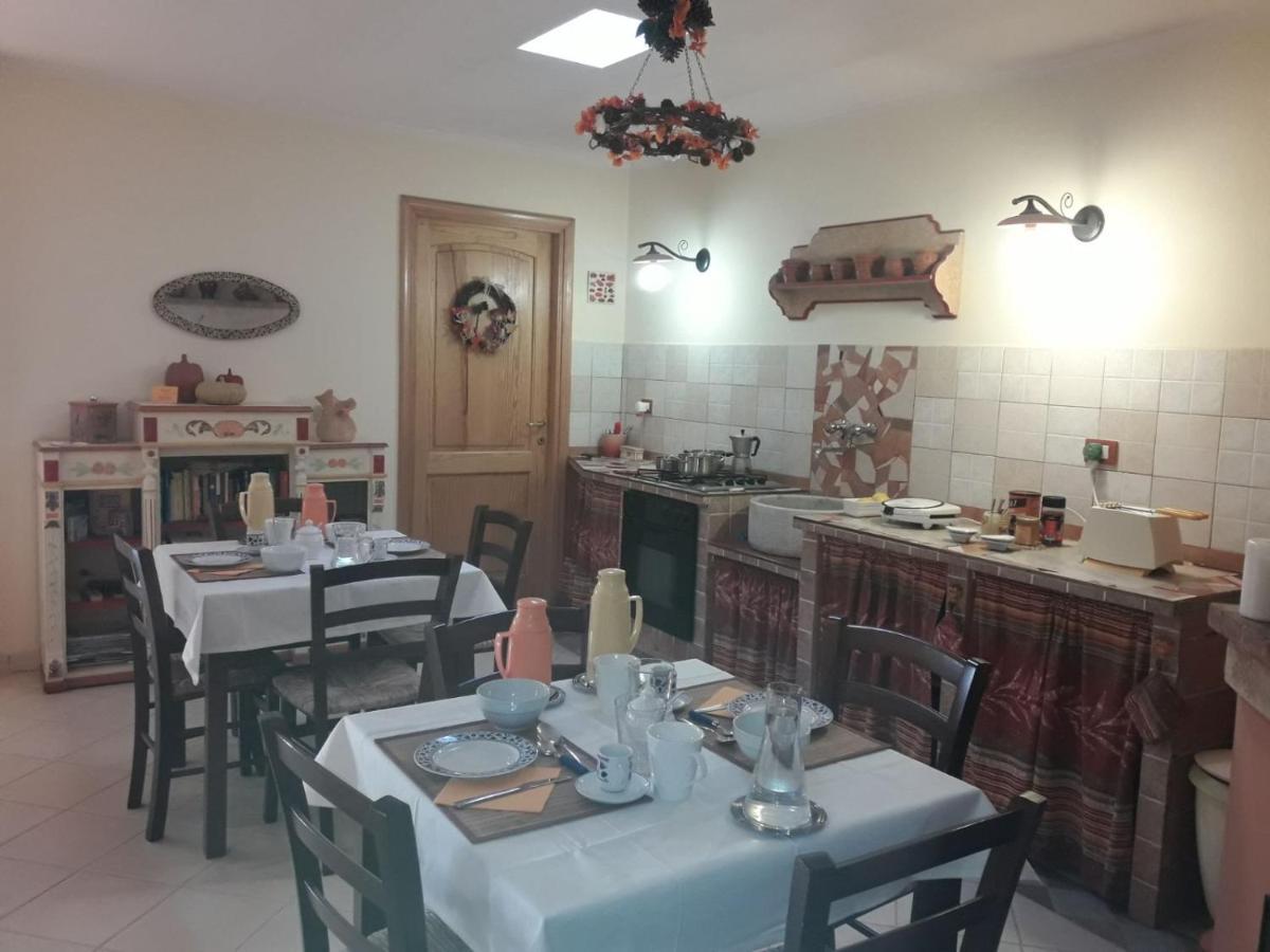 Segni E Impronta Frühstückspension Finale Ligure